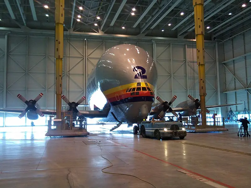 Aero Spacelines 377SGT Super Guppy, Beispielfoto von Wikimedia Commons