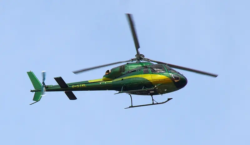 Aerospatiale AS-355 Ecureuil 2, example photo from Wikimedia Commons