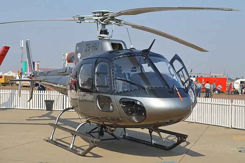 Airbus Helicopters AS350 Écureuil, example photo from Wikimedia Commons