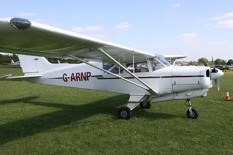 Beagle A-109 Airedale, example photo from Wikimedia Commons