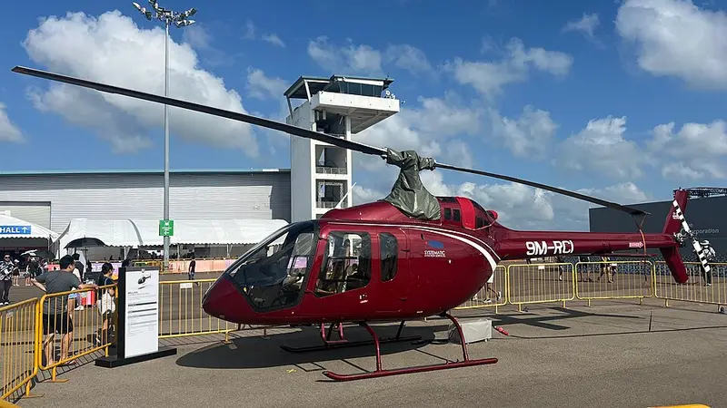 Bell 505 Jet Ranger X, Beispielfoto von Wikimedia Commons