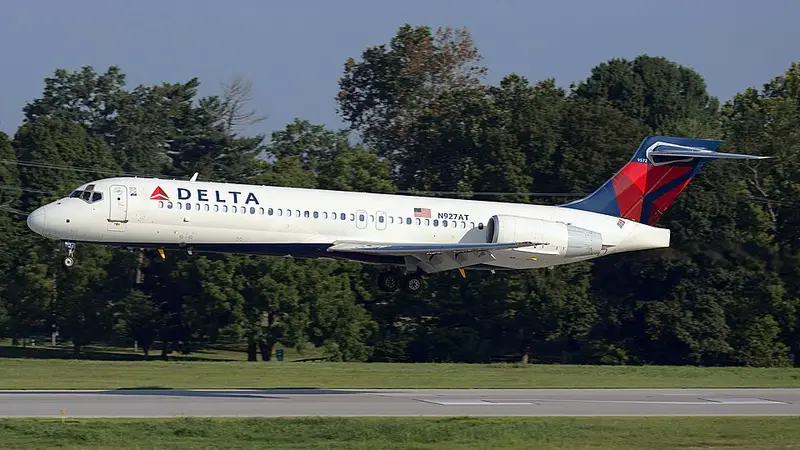 Boeing 717-200, example photo from Wikimedia Commons
