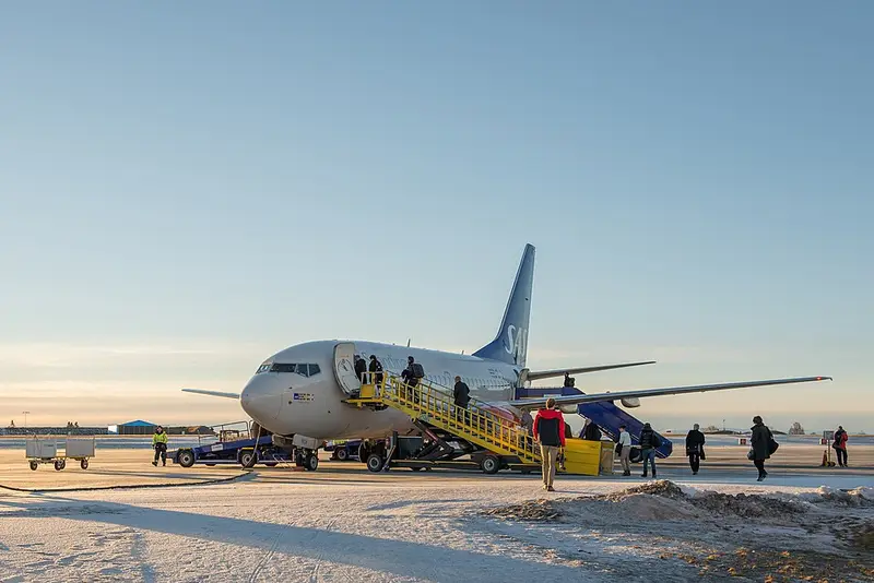 Boeing 737-600, example photo from Wikimedia Commons