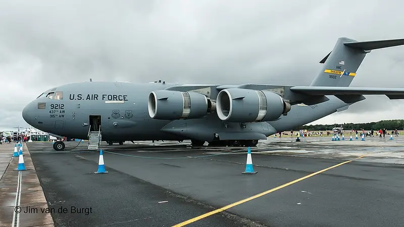 Boeing CC-177 Globemaster 3, example photo from Wikimedia Commons
