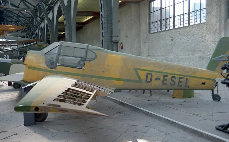 Bücker Bü 181 Bestmann, Beispielfoto von Wikimedia Commons