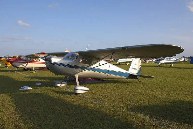 Cessna 120, Beispielfoto von Wikimedia Commons