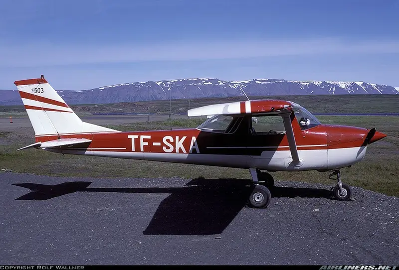 Cessna 150, example photo from Wikimedia Commons