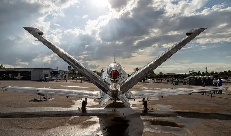 Cirrus SJ-X Vision, example photo from Wikimedia Commons
