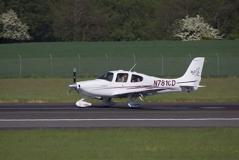Cirrus SR-20, example photo from Wikimedia Commons