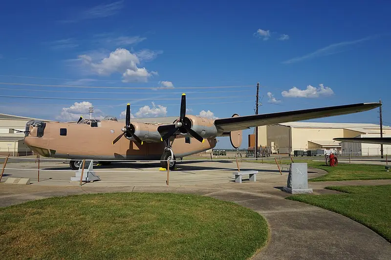 Consolidated LB-30 Liberator, example photo from Wikimedia Commons