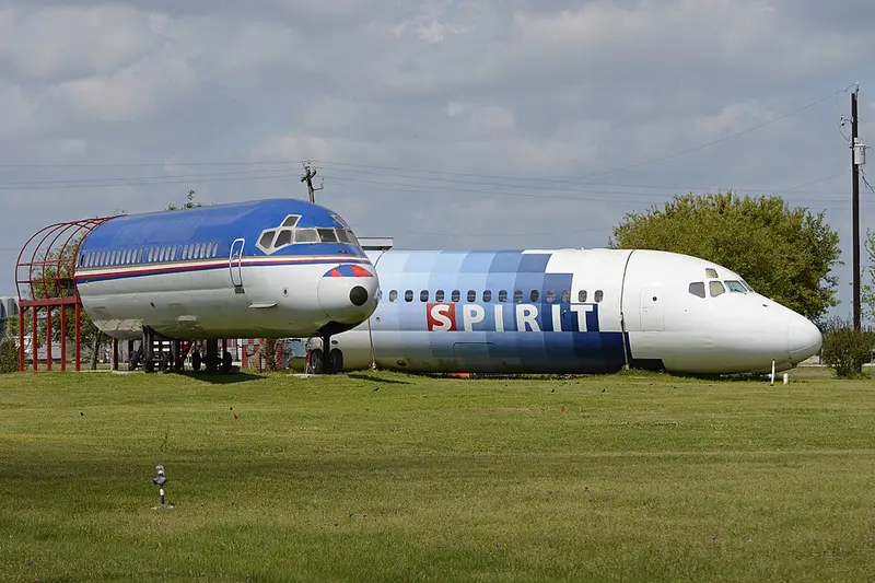 Douglas DC-9-40, example photo from Wikimedia Commons
