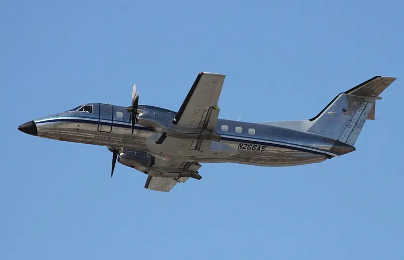 Embraer EMB-120 Brasilia, example photo from Wikimedia Commons