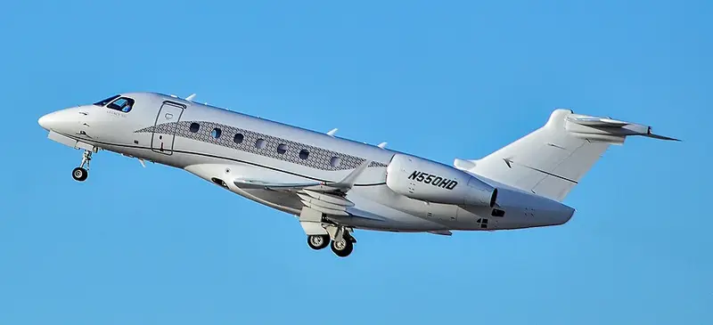 Embraer EMB-550 Legacy 500, example photo from Wikimedia Commons
