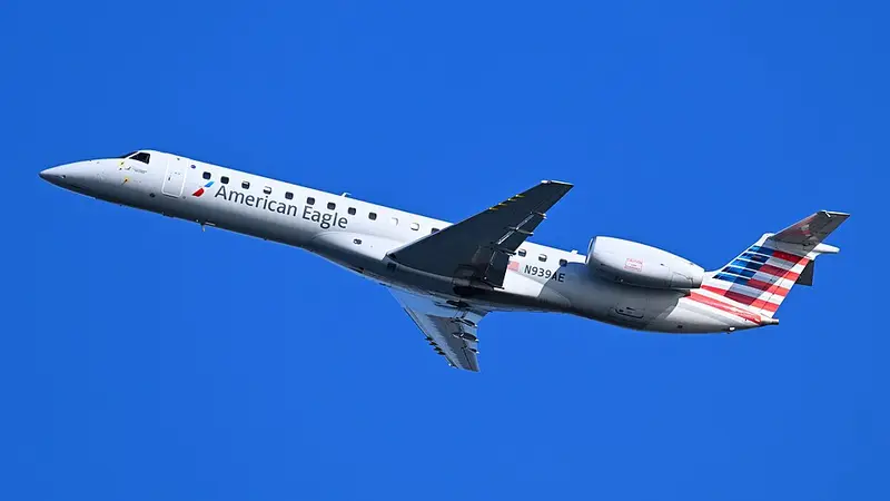 Embraer ERJ-145, example photo from Wikimedia Commons