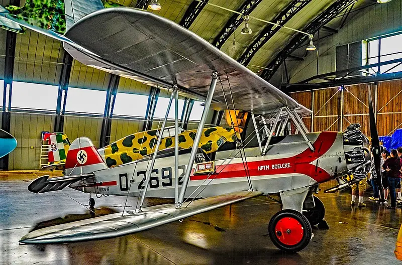 Focke-Wulf Fw-44 Stieglitz, Beispielfoto von Wikimedia Commons