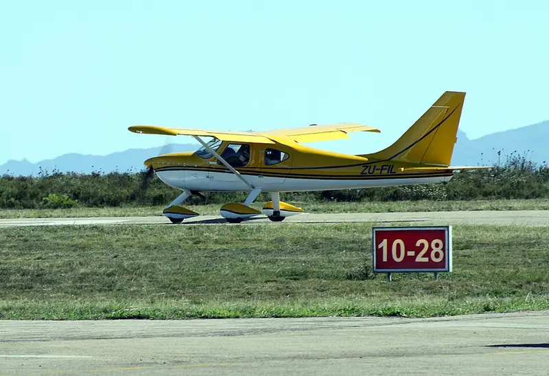 Glasair Sportsman 2+2, example photo from Wikimedia Commons