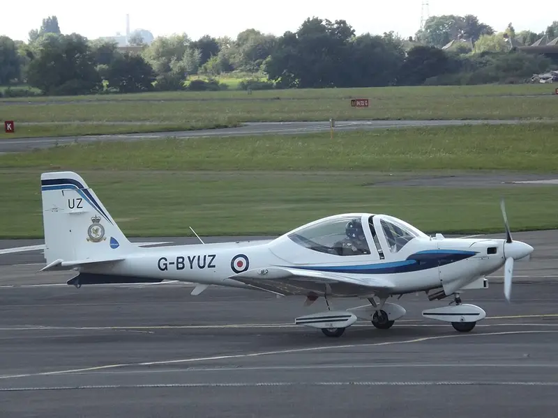 Grob G-115, example photo from Wikimedia Commons