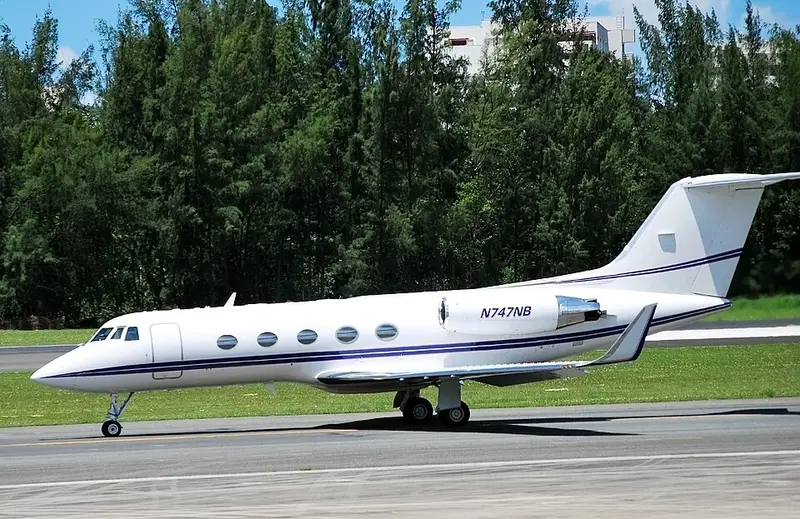 Grumman G-1159 Gulfstream 2, example photo from Wikimedia Commons