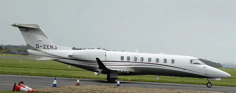 Learjet 75, example photo from Wikimedia Commons