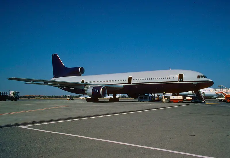 Lockheed L-1011 TriStar, example photo from Wikimedia Commons