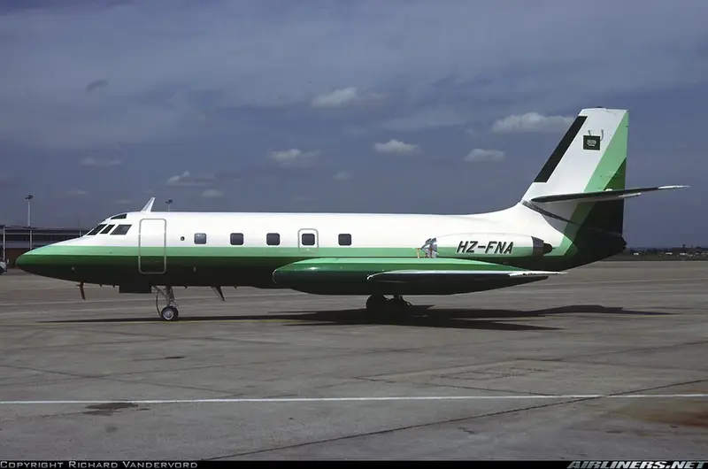 Lockheed L-1329 Jetstar 6, example photo from Wikimedia Commons