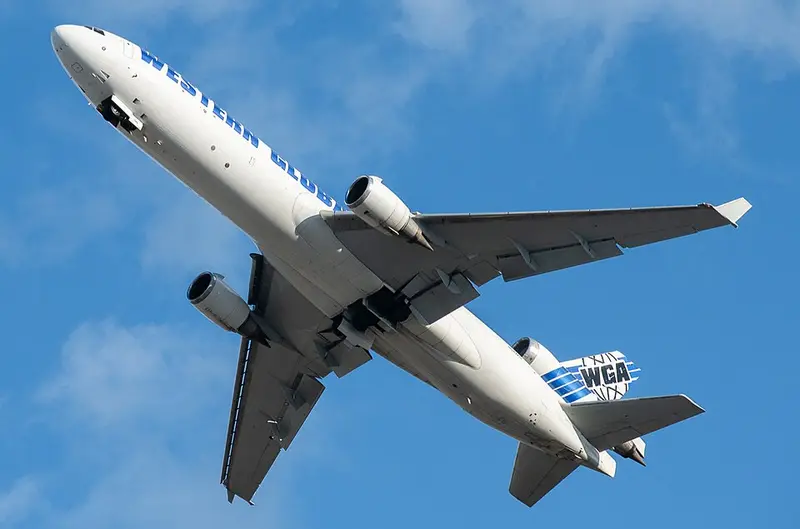 Mcdonnell Douglas MD-11, example photo from Wikimedia Commons