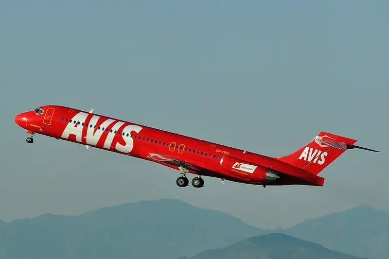 Mcdonnell Douglas MD-87, example photo from Wikimedia Commons