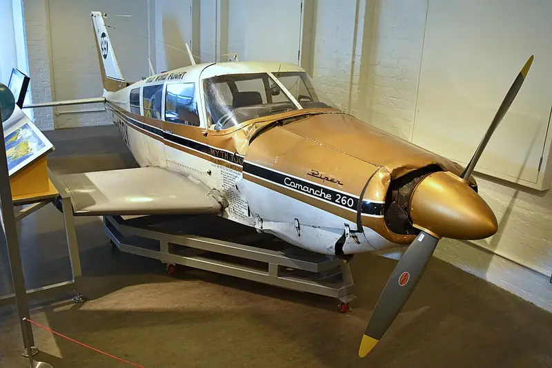 Piper PA-24 Comanche, Beispielfoto von Wikimedia Commons