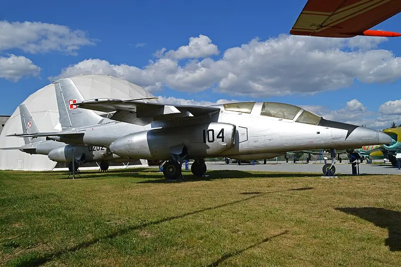 Pzl-Mielec I-22 Iryda, example photo from Wikimedia Commons