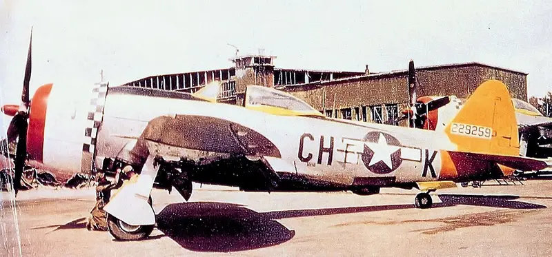 Republic F-47 Thunderbolt, example photo from Wikimedia Commons
