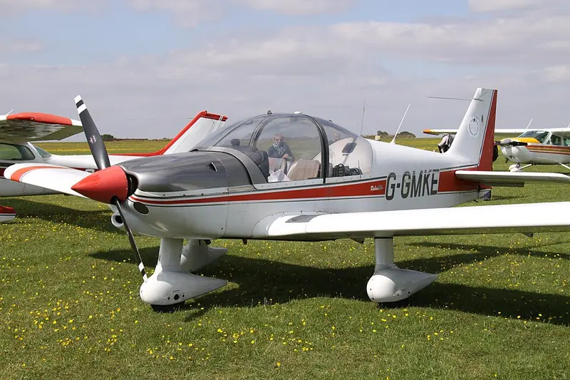 Robin HR-200, example photo from Wikimedia Commons