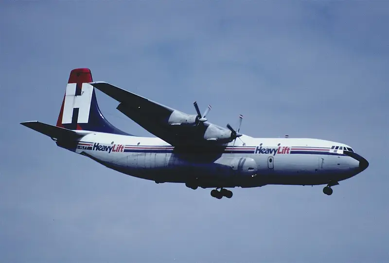 Short SC-5 Belfast, example photo from Wikimedia Commons
