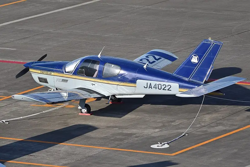 Socata TB-21 Trinidad TC, Beispielfoto von Wikimedia Commons
