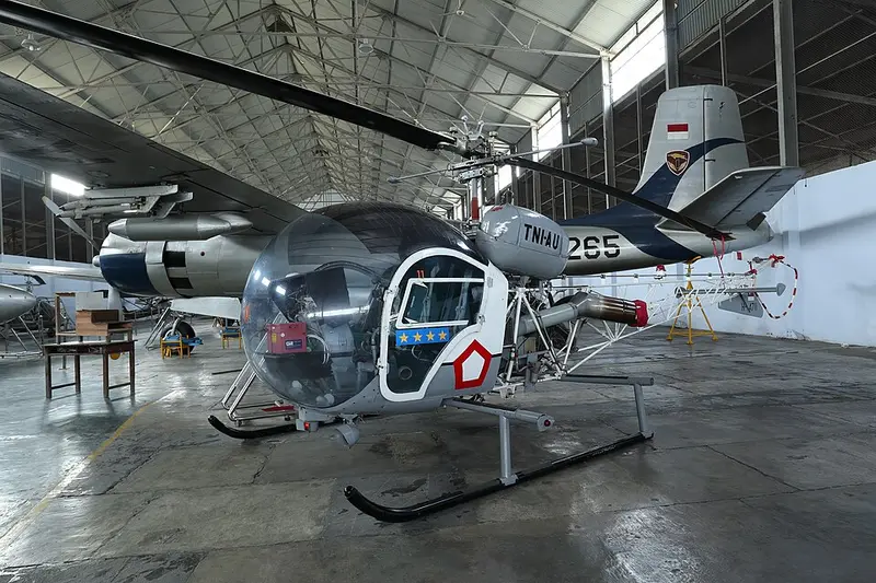 Soloy Bell 47, example photo from Wikimedia Commons