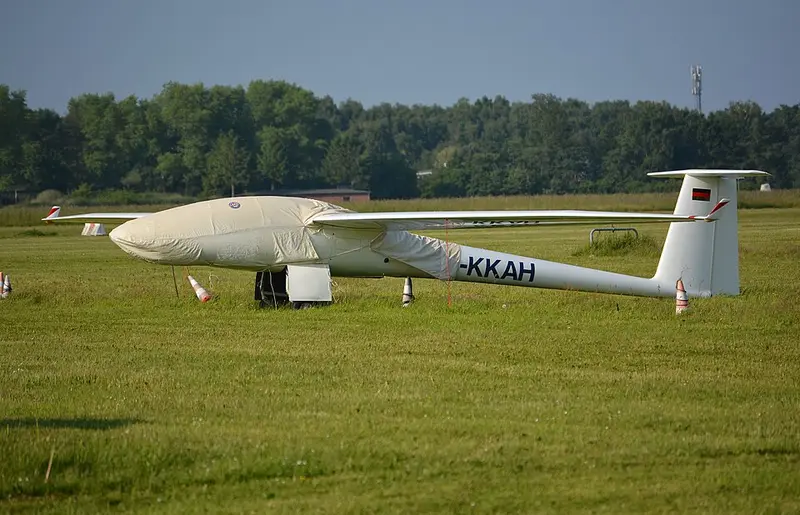 Stemme S-10, example photo from Wikimedia Commons
