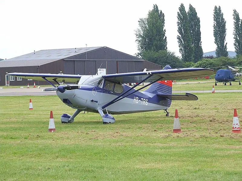 Stinson 108 Voyager, Beispielfoto von Wikimedia Commons