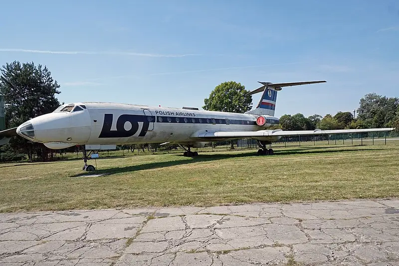 Tupolev Tu-134, example photo from Wikimedia Commons
