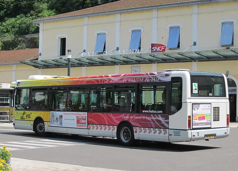 Utva N-63 Lasta, example photo from Wikimedia Commons