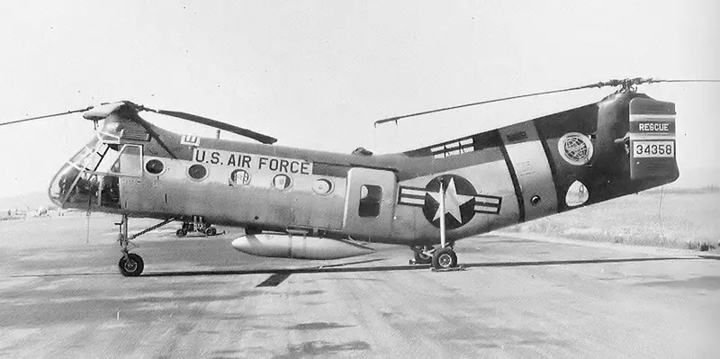 Vertol 42 Work Horse, example photo from Wikimedia Commons