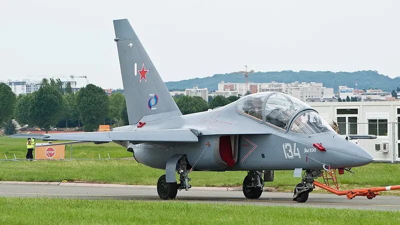 Yakovlev Yak-130, Beispielfoto von Wikimedia Commons