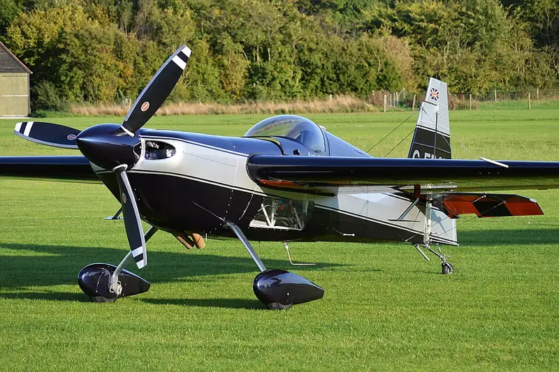 Zivko Edge 540, Beispielfoto von Wikimedia Commons